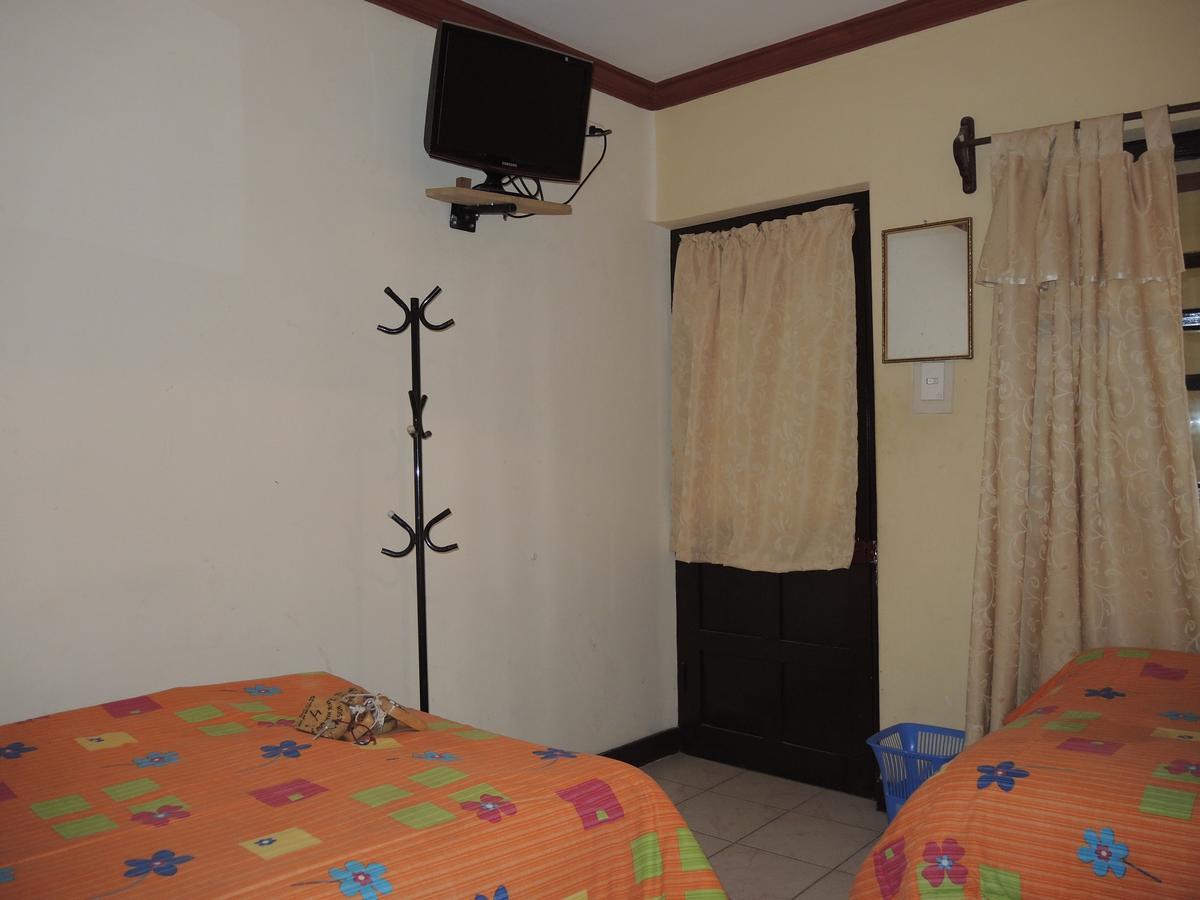 Hostal Valle Hermoso Tupiza Buitenkant foto