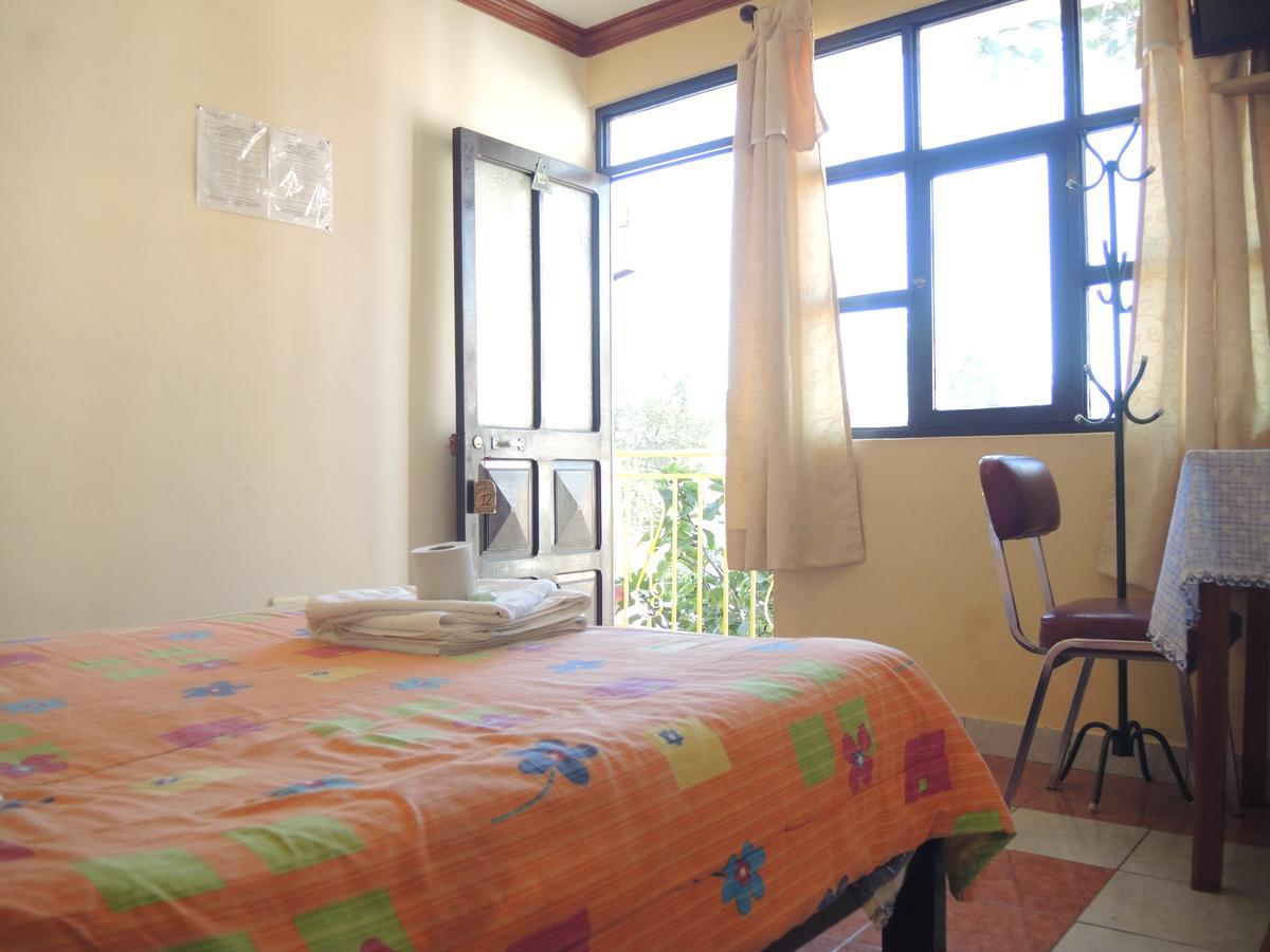 Hostal Valle Hermoso Tupiza Buitenkant foto