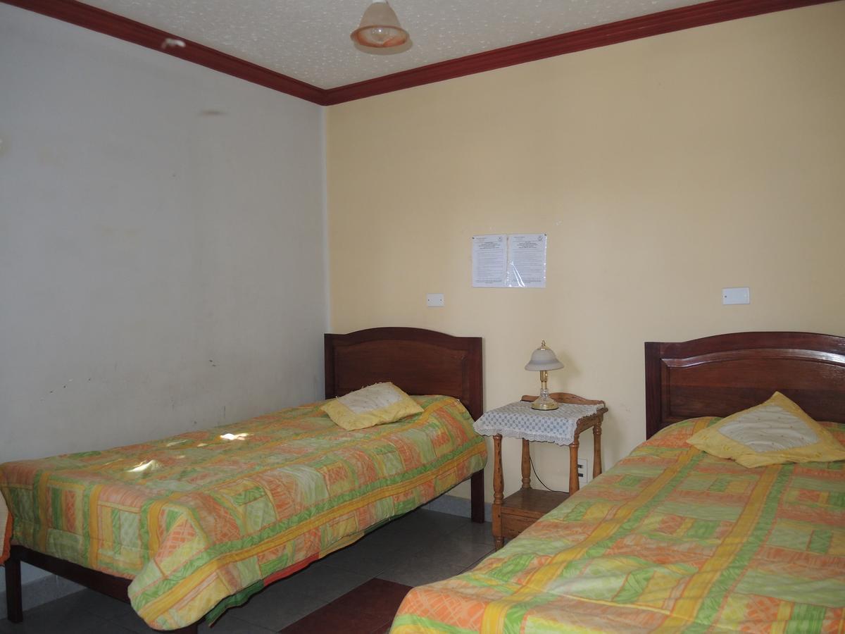 Hostal Valle Hermoso Tupiza Buitenkant foto